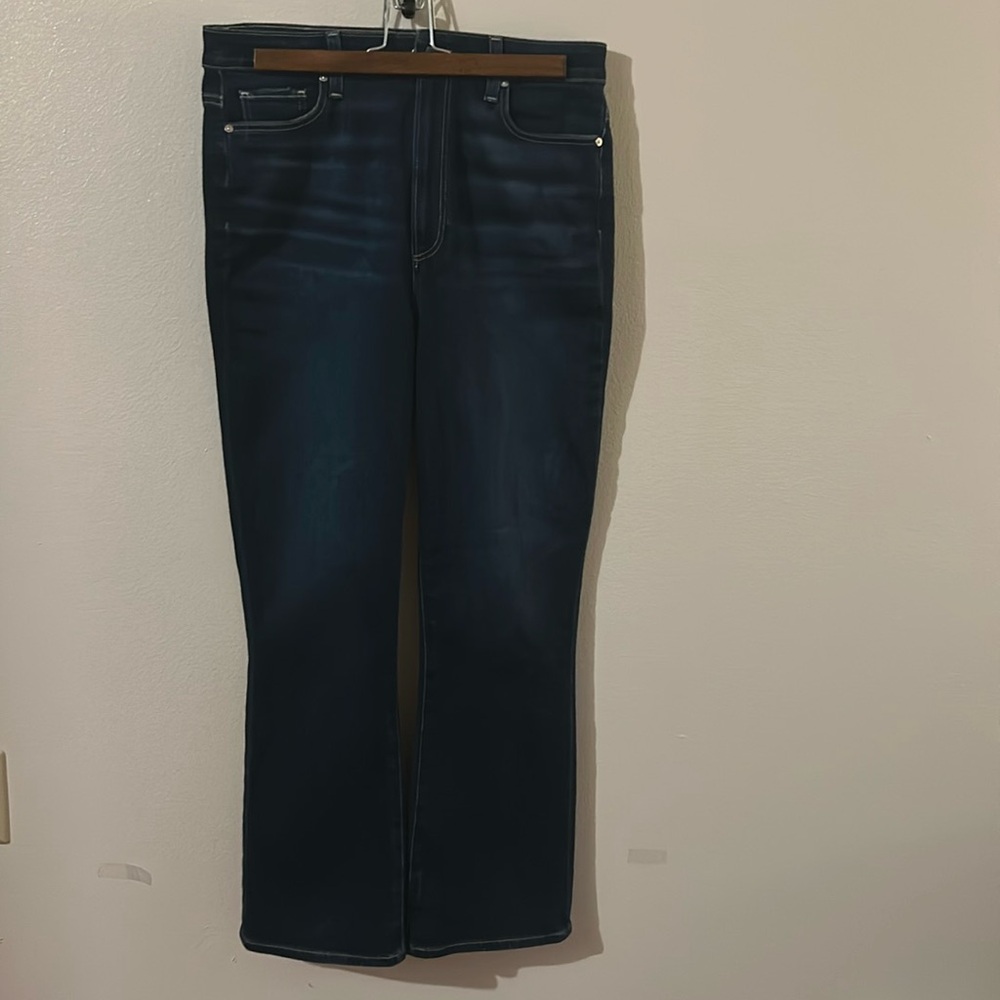 Paige Women's Dark Wash Cotton/Poly/Spandex Zipper Front Jeans ... Size: 30